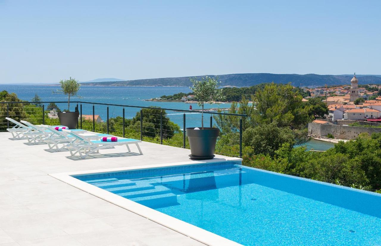 Unique Apartment With Private Pool Krk Town Eksteriør bilde