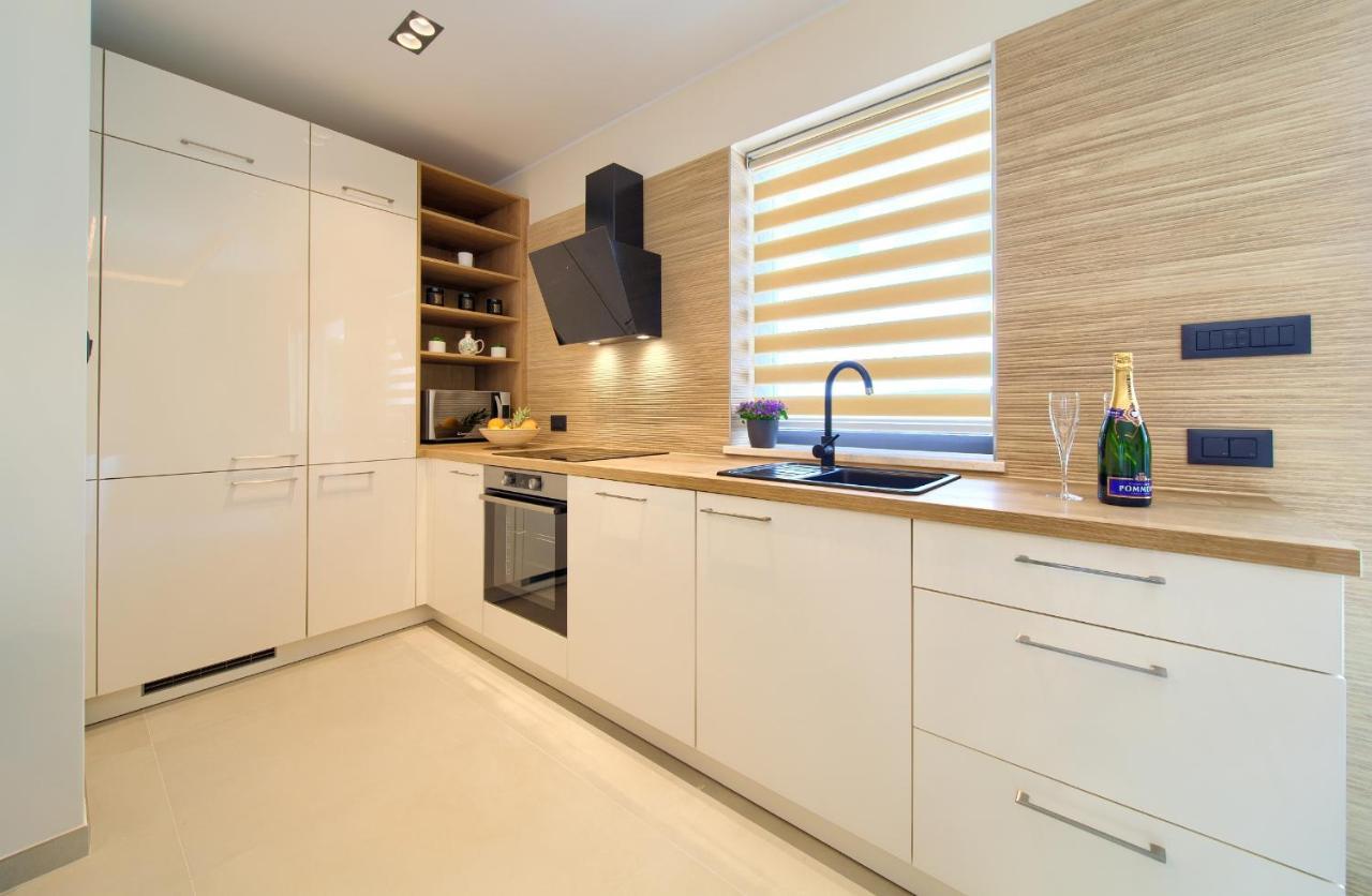 Unique Apartment With Private Pool Krk Town Eksteriør bilde